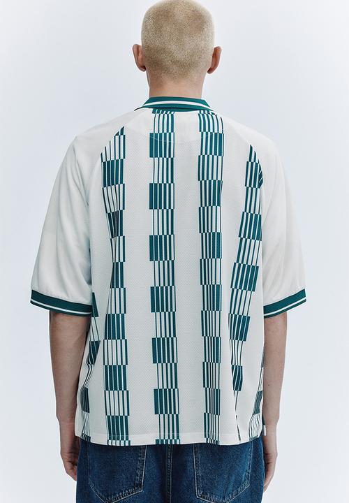 H&M - Loose fit football shirt - white/run wild