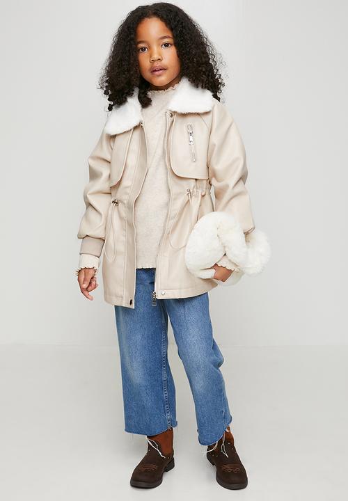 PU trench coat with faux fur collar - cream