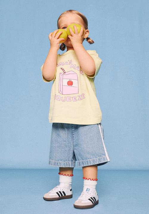 Cotton On - Bobbi Short Sleeve Graphic Tee - Baby Yellow/Main Squeeze