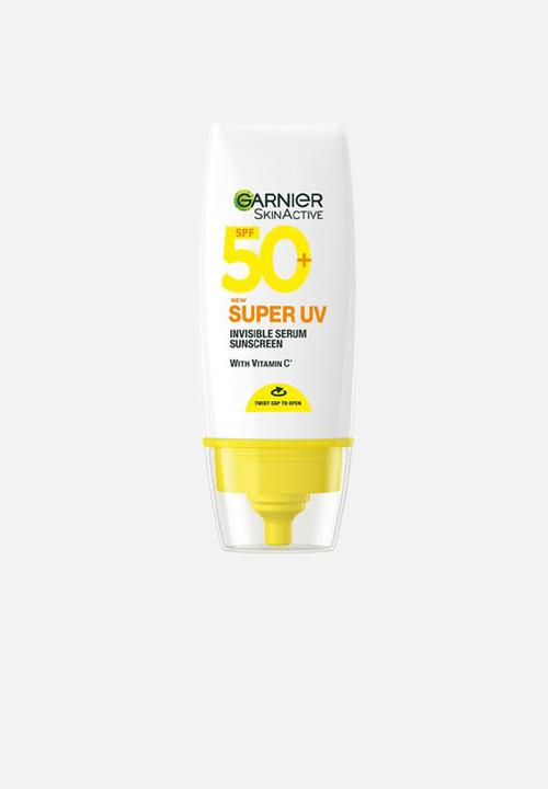 Garnier - Even and Bright Serum Cleanser 3 piece Bundle