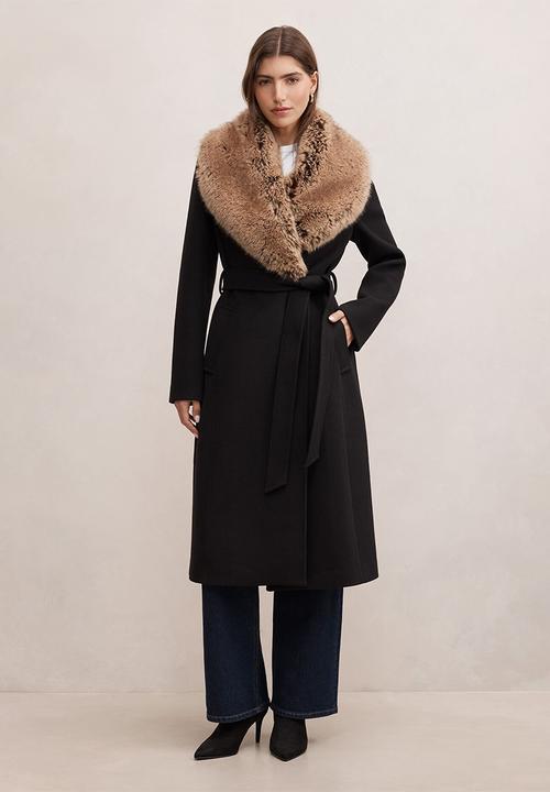 Shelby faux fur collar coat in black & camel