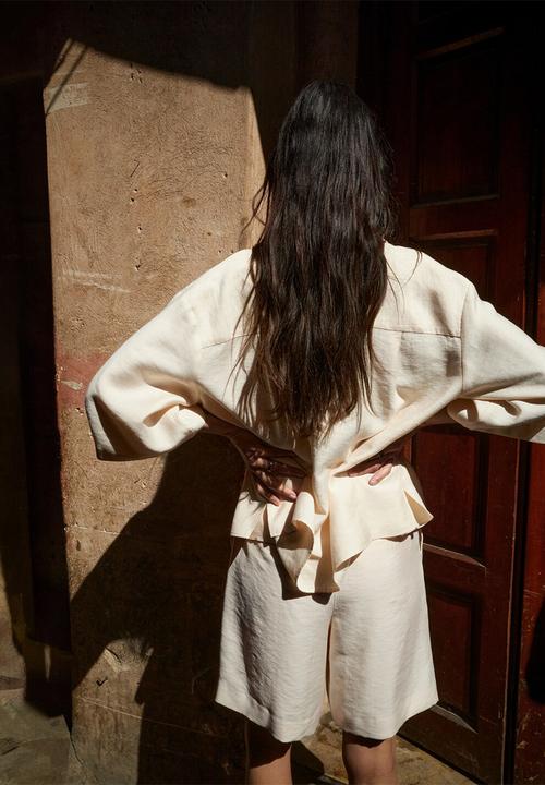 MANGO - Bermudas sorrento - light beige