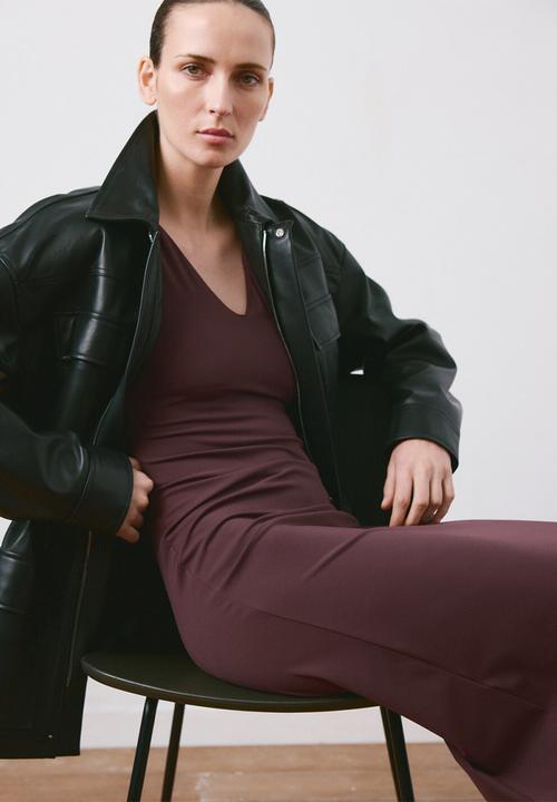 MANGO - Dress rayo - dark red