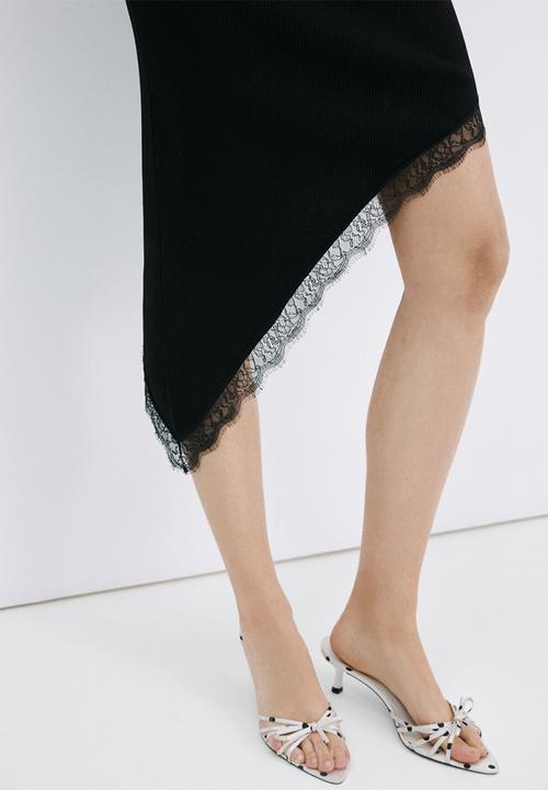 MANGO - Dress curcuma - black