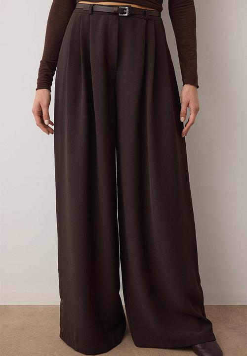 Trendyol - Belted Pleated Wide Leg Trousers - Brown