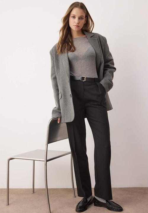 Trendyol - Belted Straight Leg Trousers - Black