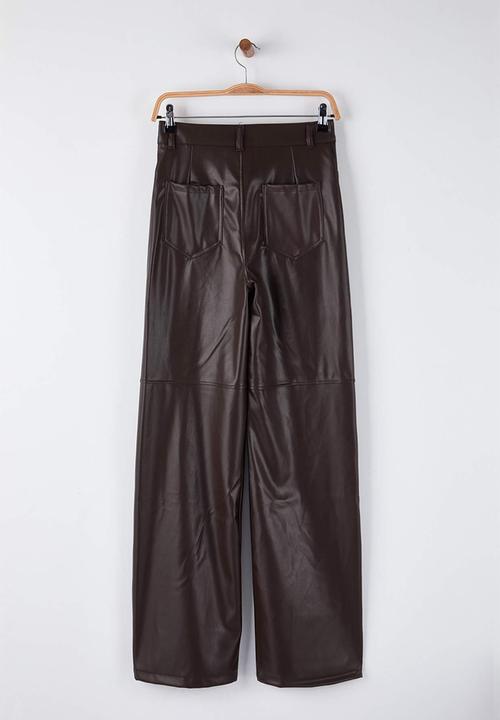 Trendyol - Relaxed Fit Leather Look Trousers - Brown
