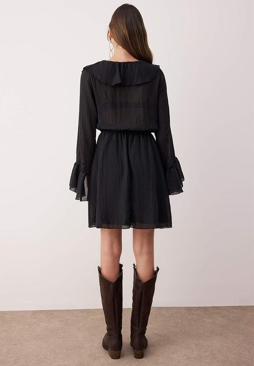 Trendyol - Ruffle Detail Boho Mini Woven Dress - Black