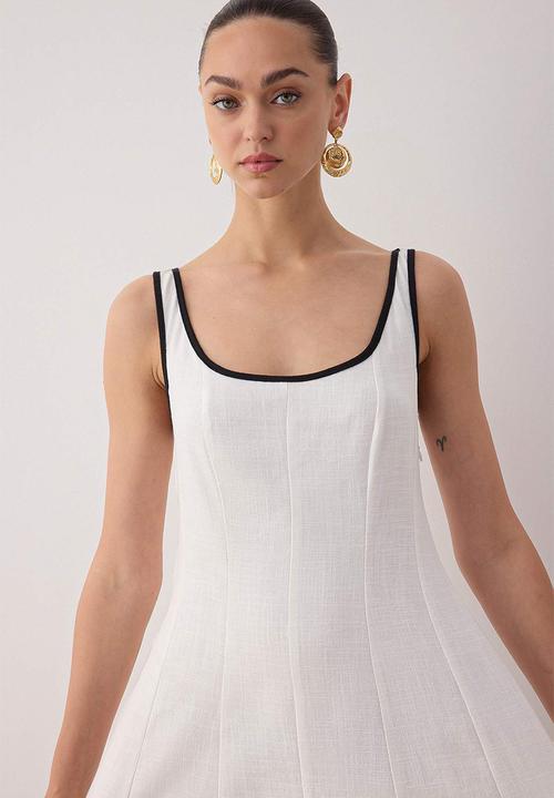 Trendyol - Linen Content Plain Midi Woven Dress - Ecru