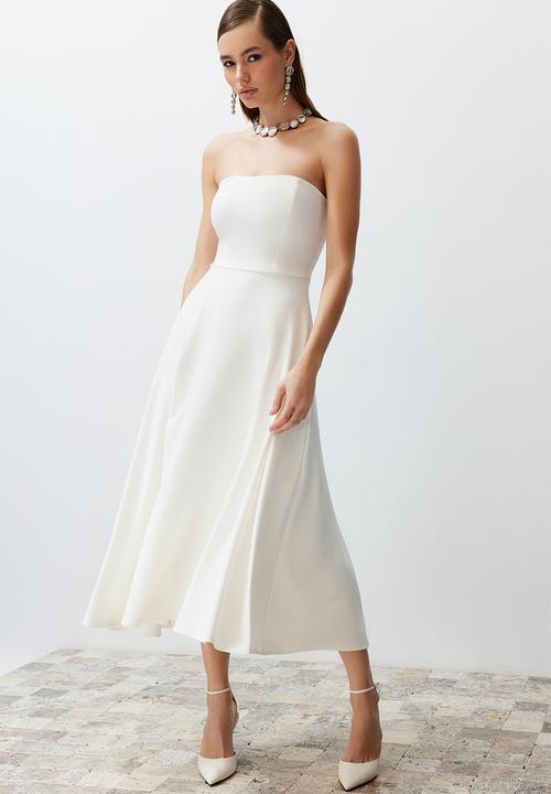 Trendyol - Strapless A-Line Dress - White