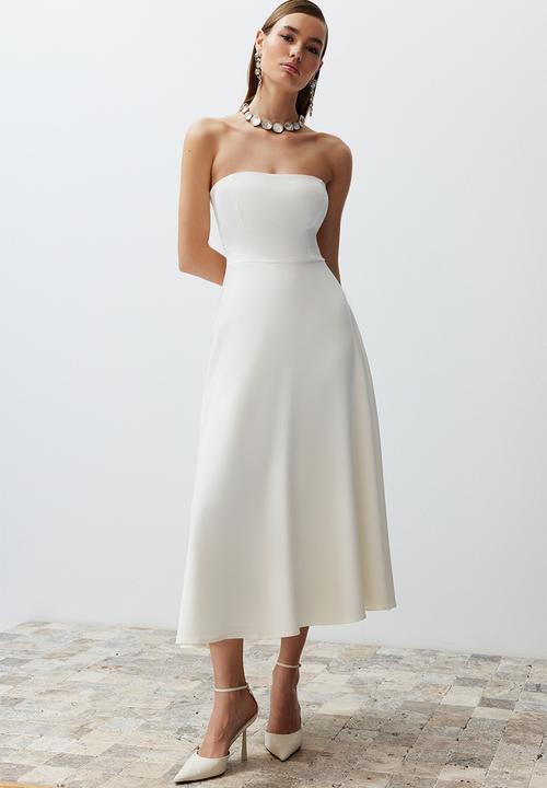 Trendyol - Strapless A-Line Dress - White