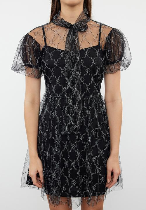 Trendyol - A-Cut Tulle Short Dress - Black