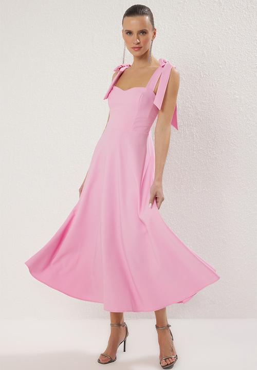 Trendyol - A-Line Strap Binding Detail Woven Evening Dress - Pink