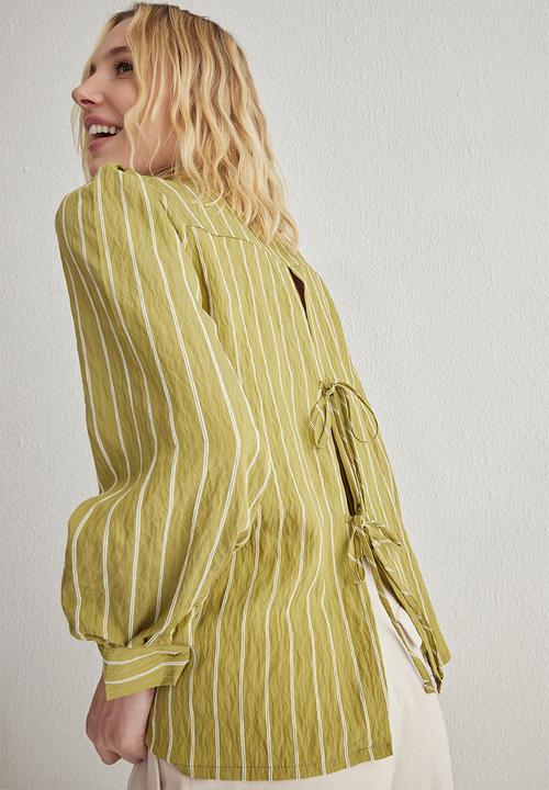 Trendyol - Back Tie Detailed Striped Button Regular Fit Woven Shirt - Khaki