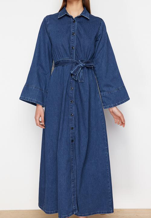 Trendyol - Belted Maxi Denim Shirt Dress - Dark Blue