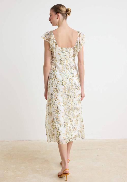 Trendyol - Floral Ruffle A-Line Chiffon Woven Maxi Dress - White