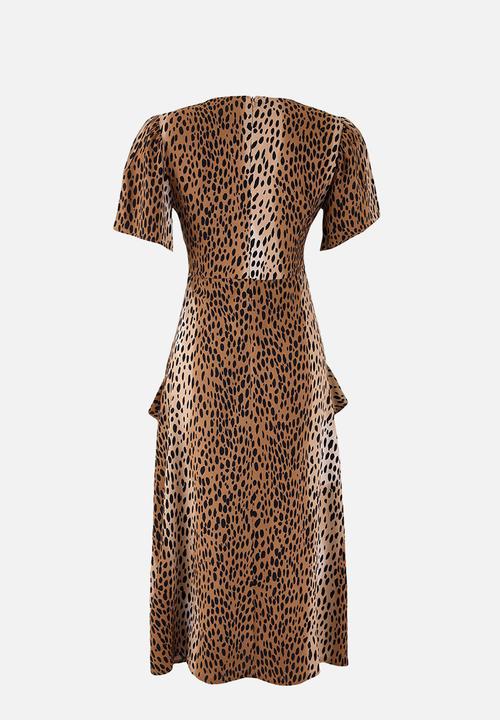 Trendyol - Animal Pattern Ruffle and Tie Detail Midi Woven Dress - brown