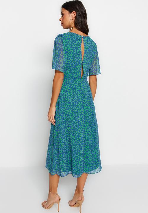 Trendyol - Animal Print A-Line Woven Midi Dress - Green