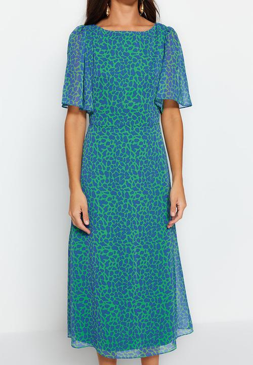 Trendyol - Animal Print A-Line Woven Midi Dress - Green