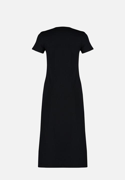Trendyol - Pocketed  A-Line Knitted Midi Dress - Black