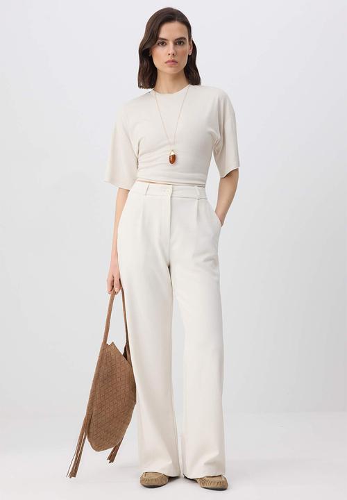 Trendyol - High Waist Pleated Wide Leg Pants - Ecru