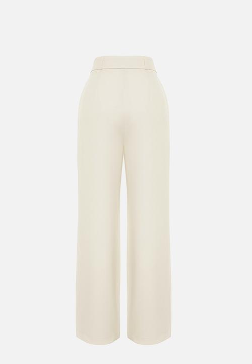 Trendyol - High Waist Pleated Wide Leg Pants - Ecru