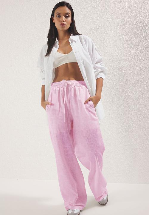 Trendyol - Linen Look Wide Leg Shorts - Light Pink
