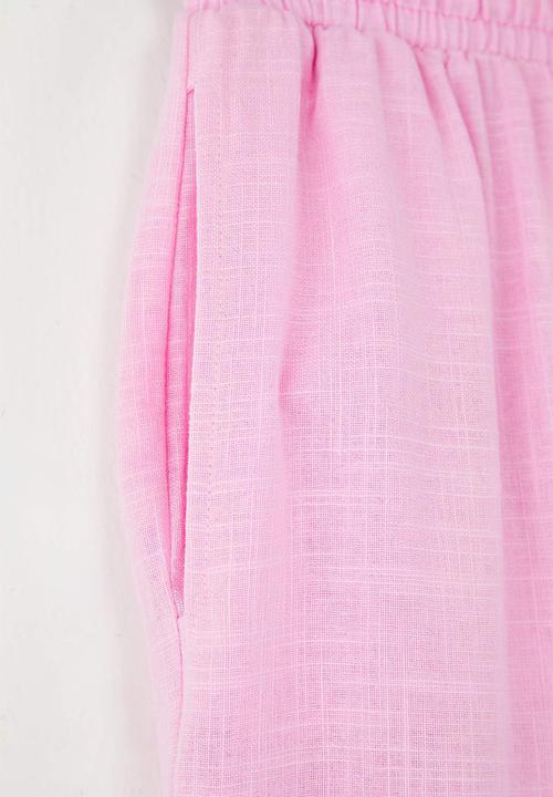 Trendyol - Linen Look Wide Leg Shorts - Light Pink