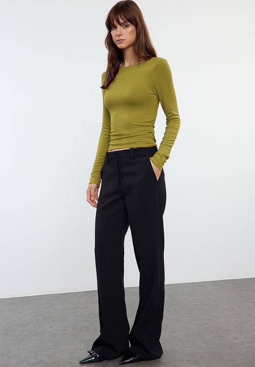 Trendyol - Slim Fit Gather Detail Knitted Blouse - Oil Green