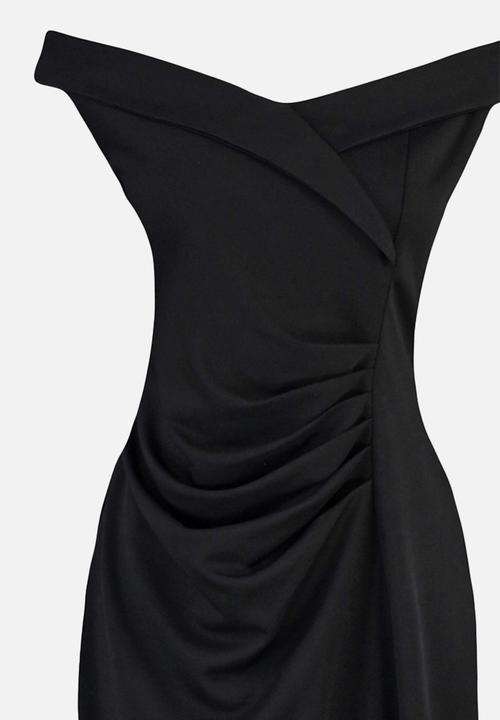 Trendyol - Plus Bodycon Knitted Dress with Gather Detail - Black
