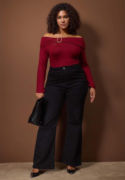 Trendyol - Plus Viscose Soft Fabric Bodycon Carmen Collar Knitted Blouse - Red