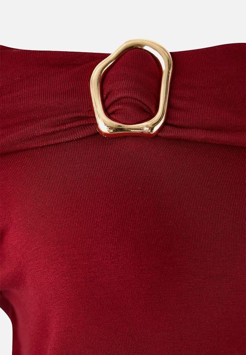 Trendyol - Plus Viscose Soft Fabric Bodycon Carmen Collar Knitted Blouse - Red