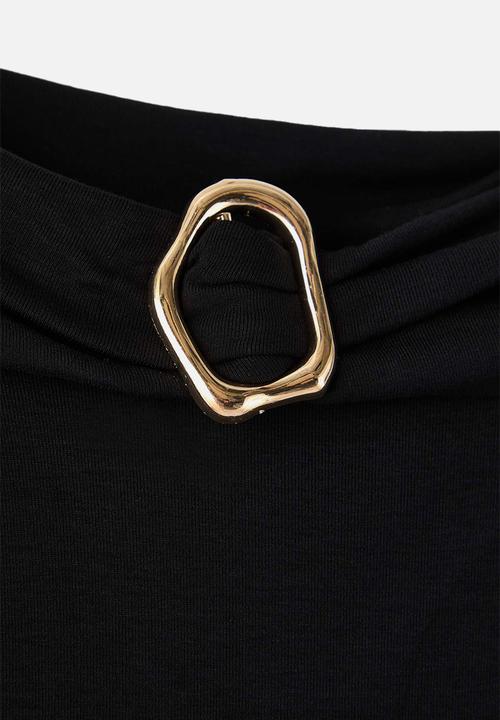 Trendyol - Plus Viscose Soft Fabric Bodycon Carmen Collar Knitted Blouse - Black