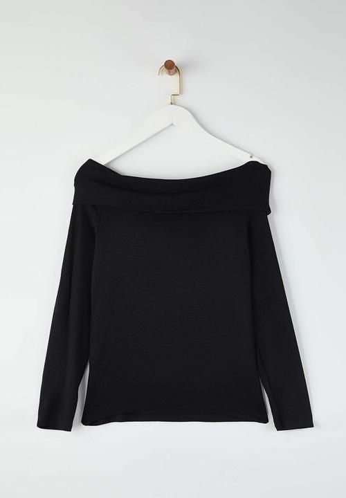 Trendyol - Plus Viscose Soft Fabric Bodycon Carmen Collar Knitted Blouse - Black