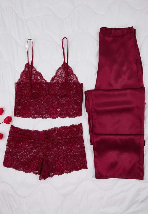 Trendyol - Plus 3-Piece Dowry Set Top Lace Bottom Satin Pajama Set - Burgundy