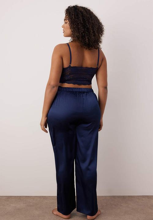 Trendyol - Plus 3-Piece Dowry Set Top Lace Bottom Satin Pajama Set - Navy Blue