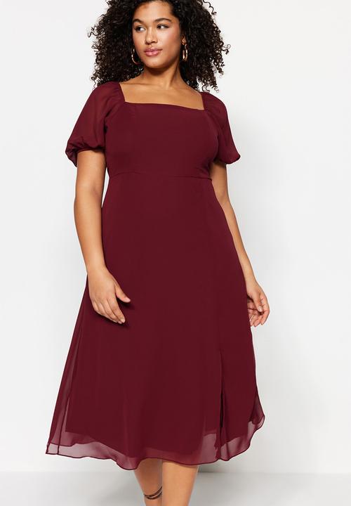 Trendyol - Plus Woven Slit Dress - Burgundy