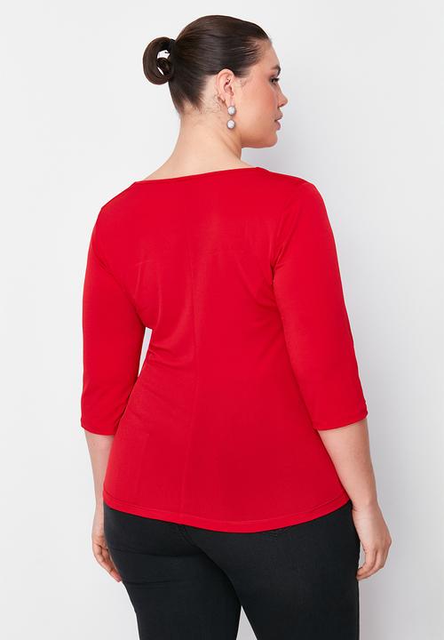 Trendyol - Plus Heart Collar Body-Sitting Knitted Blouse - Red