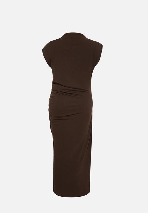 Trendyol - Plus Gather Detailed Midi Knitted Dress - Brown
