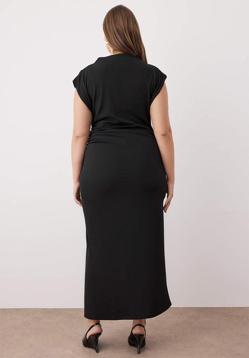 Trendyol - Plus Shirred Detailed Midi Knitted Dress - Black
