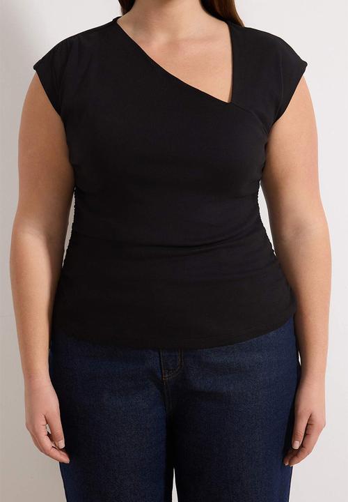 Trendyol - Plus Soft Fabric Asymmetric Collar 100% Cotton Knitted Blouse - Bllack