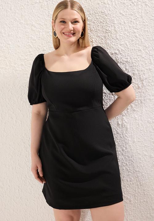 Trendyol - Plus Square Neck with Shorts Balloon Sleeves Woven Dress - Black