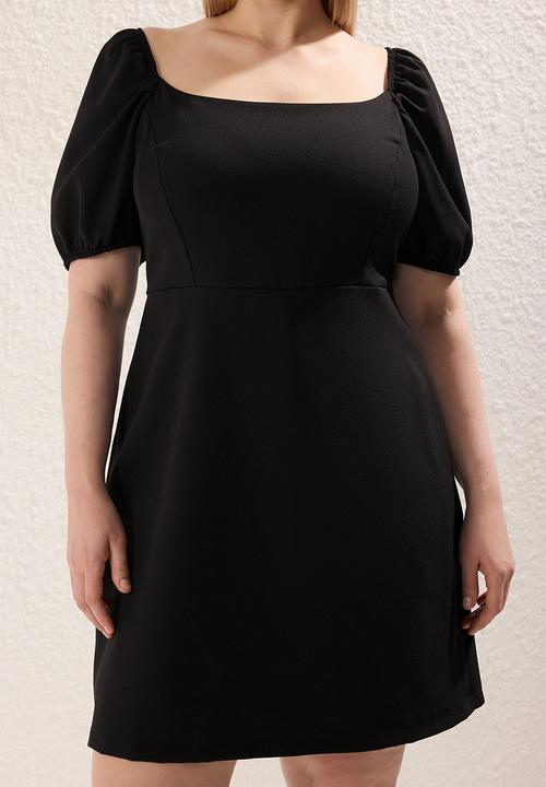 Trendyol - Plus Square Neck with Shorts Balloon Sleeves Woven Dress - Black