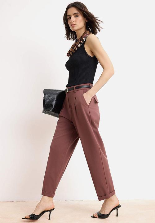 Trendyol - Belted Carrot Fit Trousers - Bordo