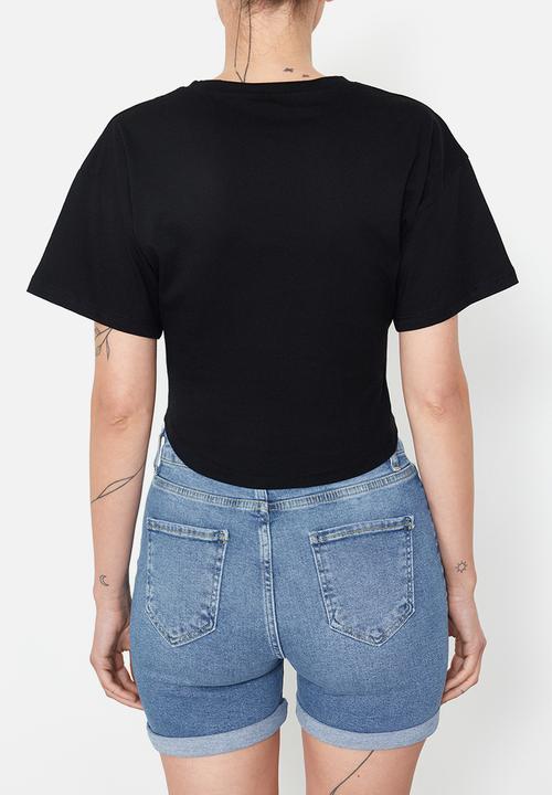 Trendyol - Crop Top Regular Fit T-Shirt - Black