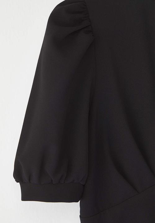 Trendyol - Plus V-Neck Balloon Sleeve Pearl Button Stylish Woven Dress - Black