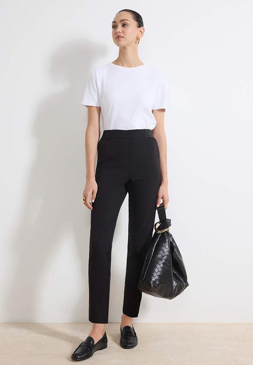 Trendyol - Elastic Waist Cigarette Pants - Black