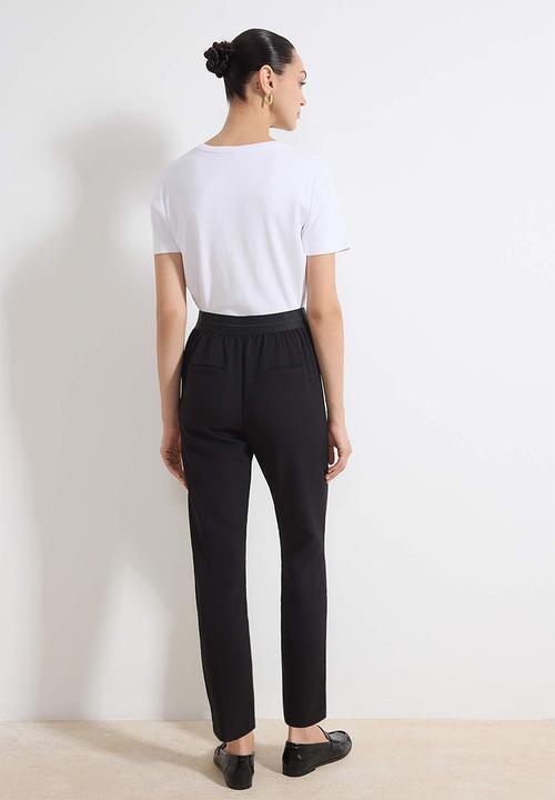 Trendyol - Elastic Waist Cigarette Pants - Black