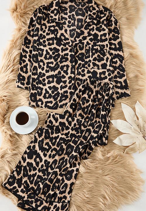 Trendyol - Leopard print ribbed viscose woven pajamas set - multicolor