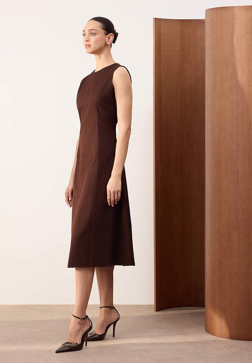 Trendyol - Wardrobe Essential Plain Contrast Stitching Detailed Midi Woven Dress - Brown